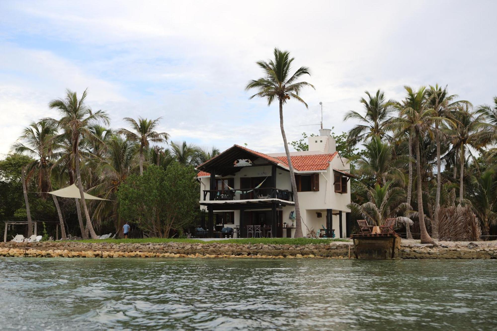 Hotel Sal Si Puedes Tintipan Island Exterior foto